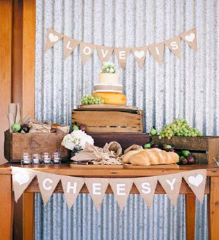 сырный торт на свадьбе