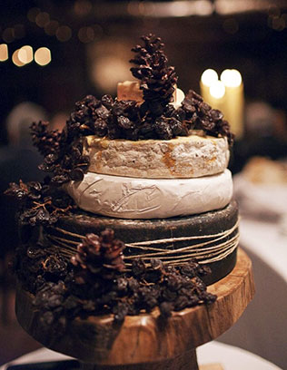 сырный торт на свадьбе