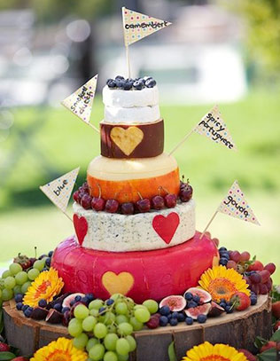 сырный торт на свадьбе