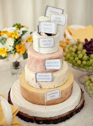 сырный торт на свадьбе