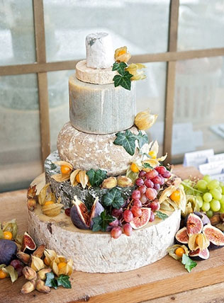сырный торт на свадьбе