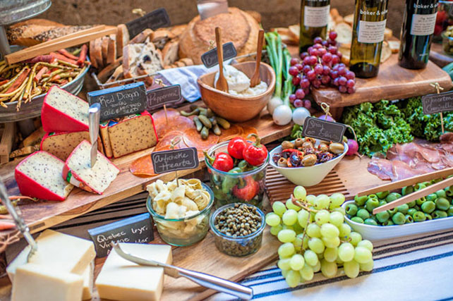 сырный стол на свадьбе