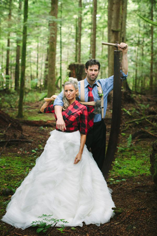 зимний образ невесты, невеста в клетчатой рубашке 