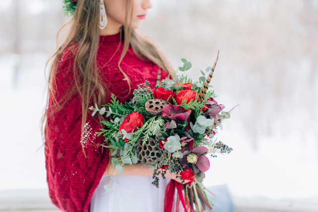 зимний образ невесты, невеста в вязаной накидке 