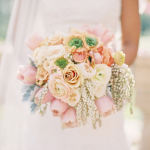 Тренд свадебной моды — каскадный букет невесты