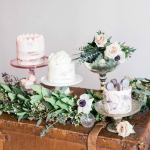 Сладкое трио: вдохновляющие примеры свадебных тортов
