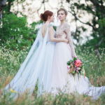 Ангельские шлейфы: 20 свадебных образов