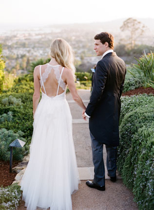 Тренд лета: свадебные платья с тонкими бретелями 