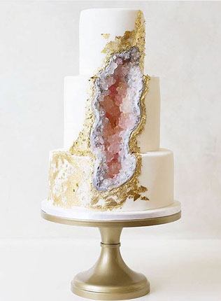 Тренд: свадебные торты в виде драгоценных камней 