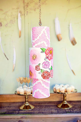 торт в стиле бохо