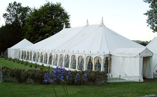 Тренд свадебной моды - шатер