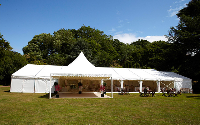 Тренд свадебной моды - шатер