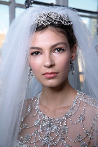 Bridal Fashion Week: свадебные бьюти-тренды от Marchesa 