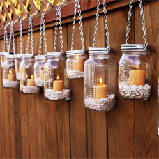 Украшение свечами комнаты невесты