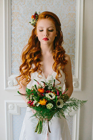 Утро невесты в стиле бохо, с букетом