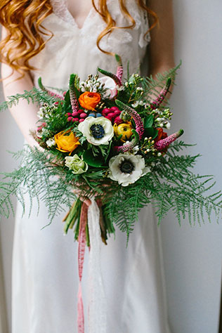 Утро невесты в стиле бохо, с букетом