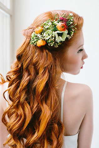 Утро невесты в стиле бохо, прическа