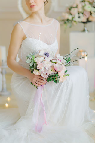 Утро невесты в нежных пастельных тонах, образ невесты, платье