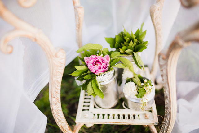 Вдохновение заката: романтичная фотосессия невесты, флористика