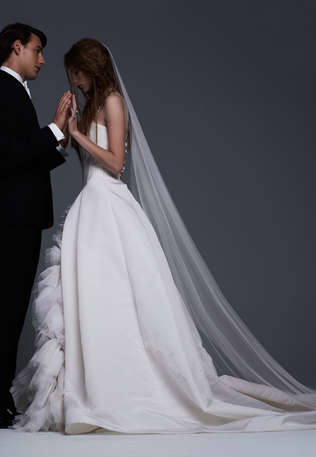 Коллекция свадебных платьев Vera Wang осень 2017 