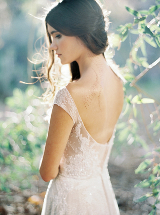 65 стильных идей для весенней свадьбы в саду, образ невесты