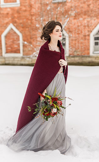 Винтажная нежность: зимняя свадебная фотосессия, образ невесты