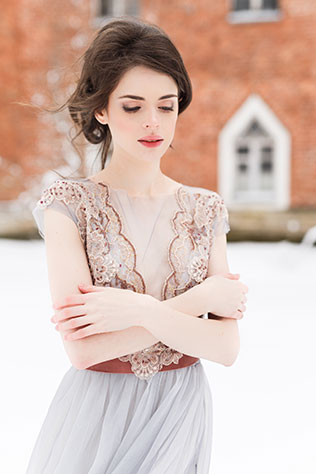 Винтажная нежность: зимняя свадебная фотосессия, образ невесты