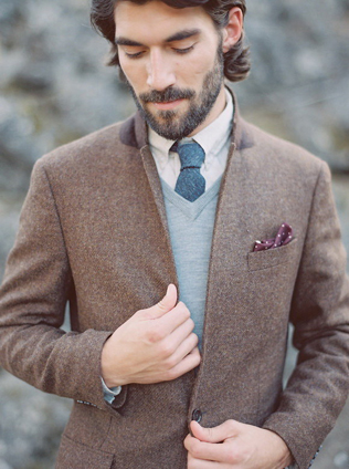 Ставка на винтаж: 8 must-haves для образа жениха 