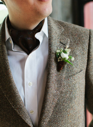 Ставка на винтаж: 8 must-haves для образа жениха 