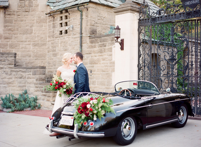 Ставка на винтаж: 8 must-haves для образа жениха 