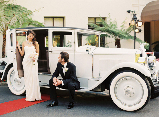 Ставка на винтаж: 8 must-haves для образа жениха 