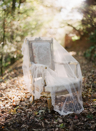 Свадьба в деталях: винтажная мебель 