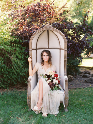 Свадьба в деталях: винтажная мебель 