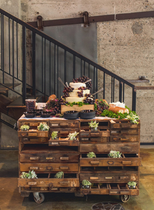 Свадьба в деталях: винтажная мебель 