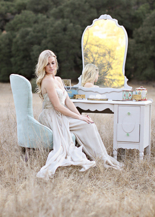 Свадьба в деталях: винтажная мебель 