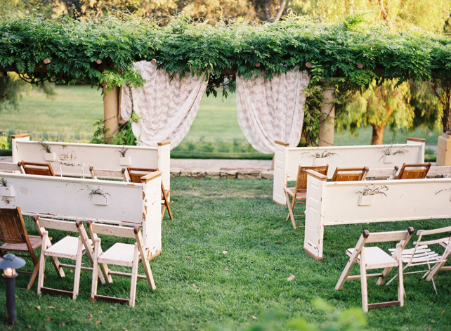 Свадьба в деталях: винтажная мебель 