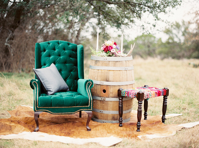 Свадьба в деталях: винтажная мебель 