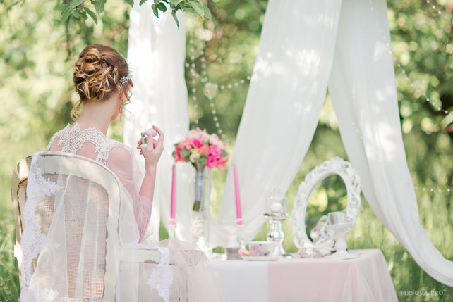 Волшебный ужин, невеста с духами