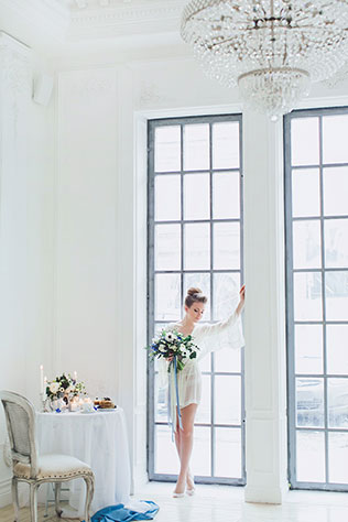 Воздушное утро невесты в голубых тонах, образ невесты