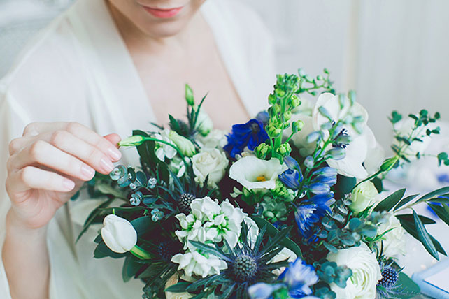 Воздушное утро невесты в голубых тонах, букет невесты