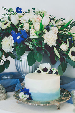 Воздушное утро невесты в голубых тонах, торт