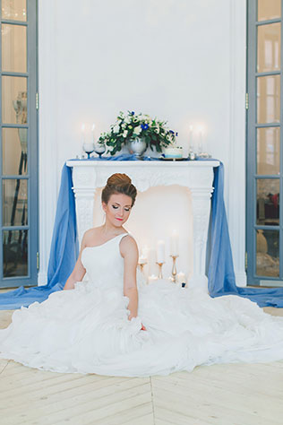 Воздушное утро невесты в голубых тонах, образ невесты
