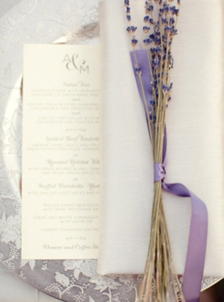 В ожидании весны: все оттенки сиреневого для свадьбы мечты 