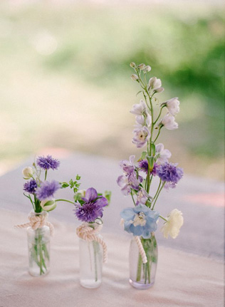 В ожидании весны: все оттенки сиреневого для свадьбы мечты 