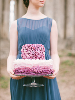 В ожидании весны: все оттенки сиреневого для свадьбы мечты 