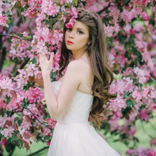 50 самых красивых свадебных причесок для длинных волос