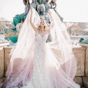 10 свадебных дизайнеров, на которых стоит подписаться в Instagram