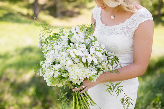 34 нежных свадебных букета из полевых цветов