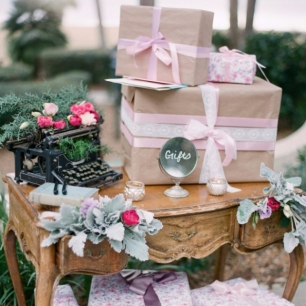 Как правильно составить вишлист на свадьбу?