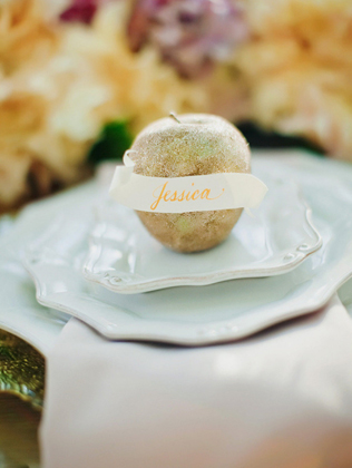 Сезон открыт: яблоки и груши для осенней свадьбы 